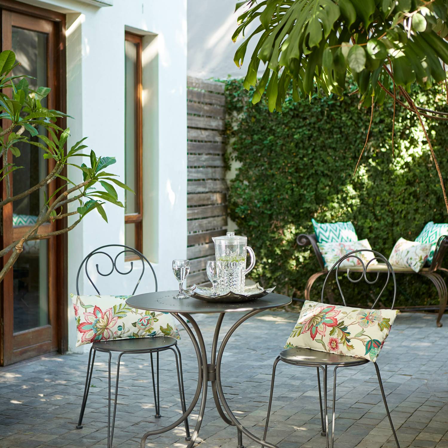 Bayflowers Guest House - Image 3