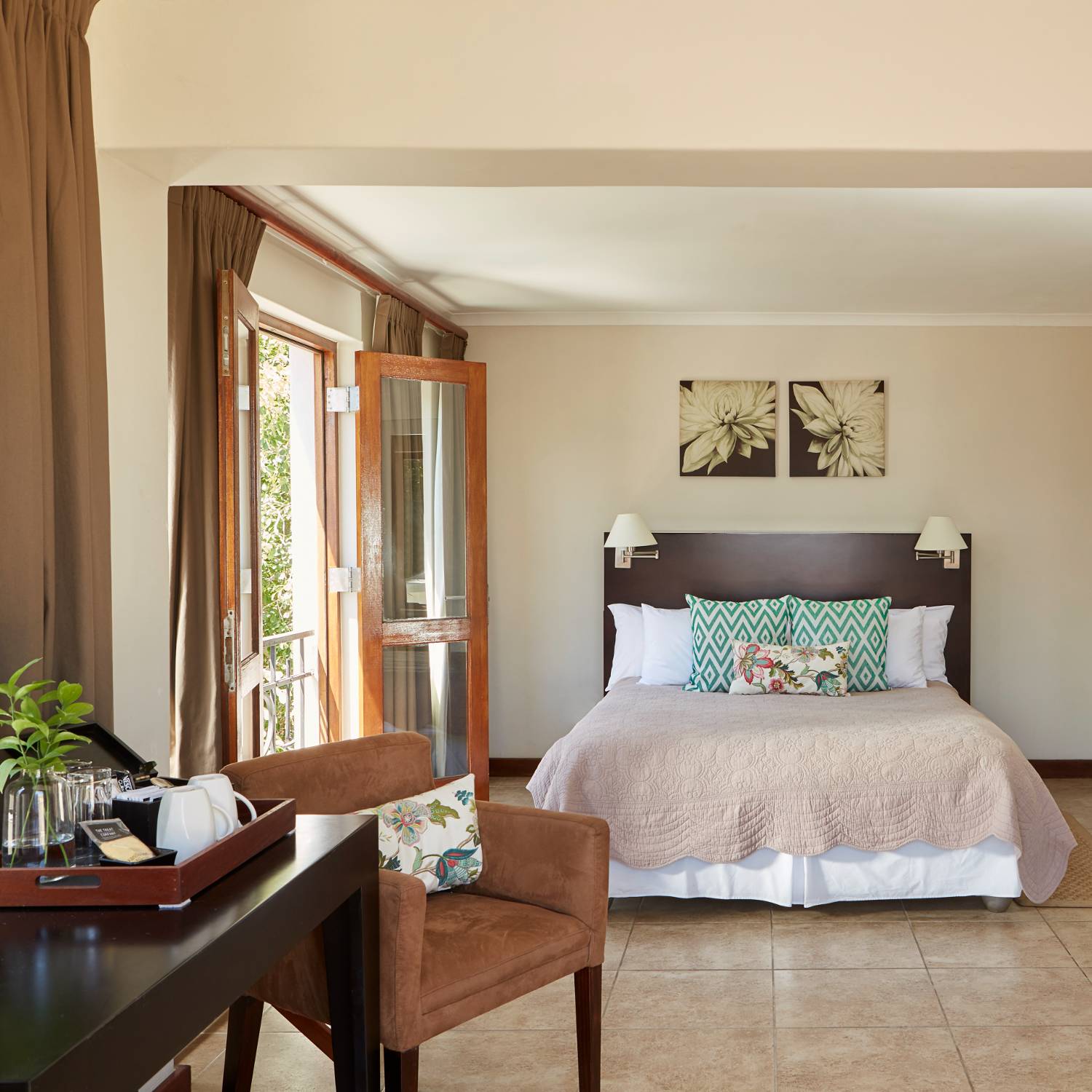 Bayflowers Guest House - Image 4