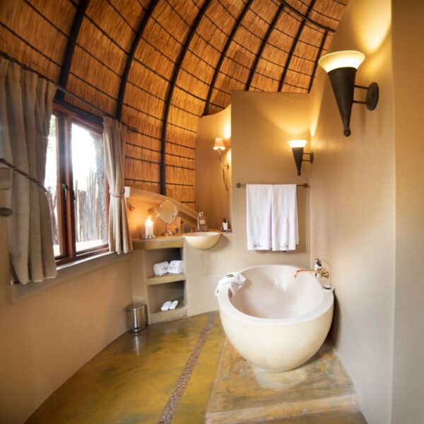 Hoyo Hoyo Safari Lodge - Image 8