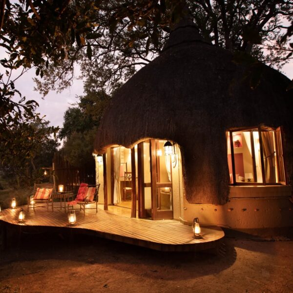 Hoyo Hoyo Safari Lodge - Image 9