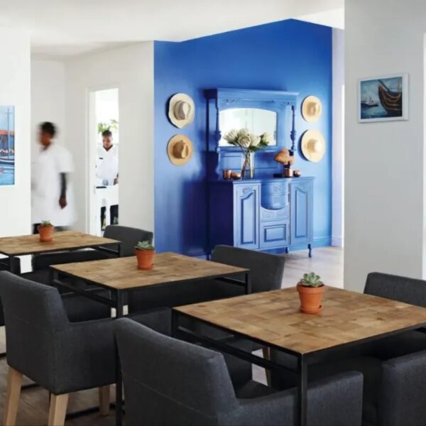 One Marine Drive Boutique Hotel - Image 6